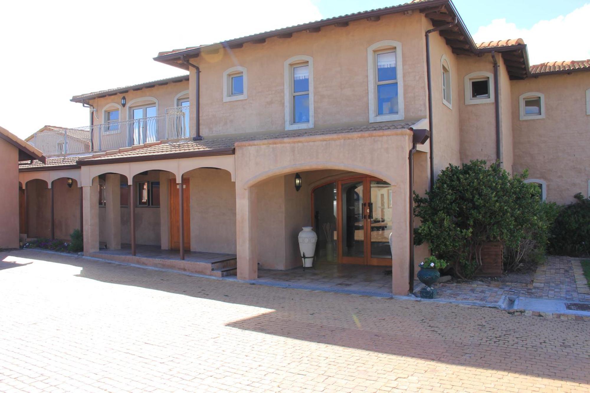 Casa de hóspedes On The Cliff 5*